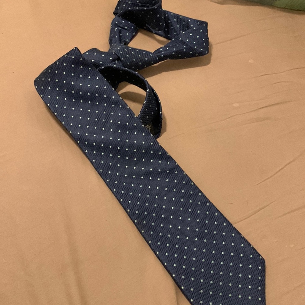 MK blue polka dot tie